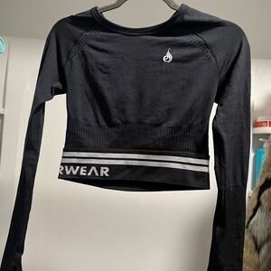 Ryderwear Black Long Sleeve Crop Top